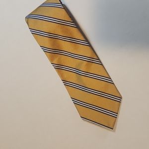 Yellow Brooks Brothers tie